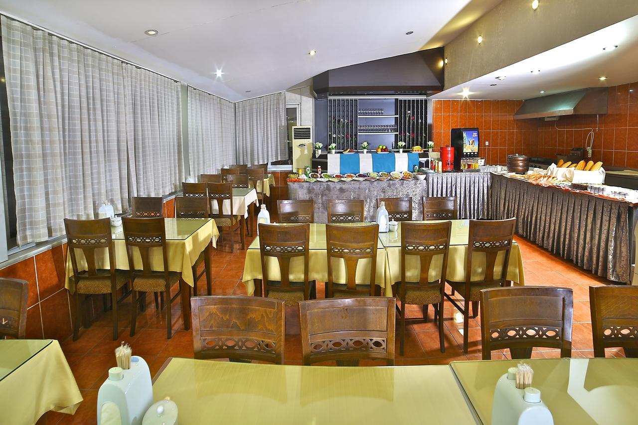 The Center Hotel Istambul Extérieur photo