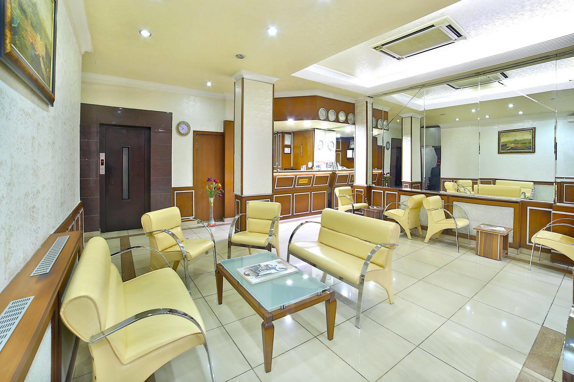 The Center Hotel Istambul Extérieur photo