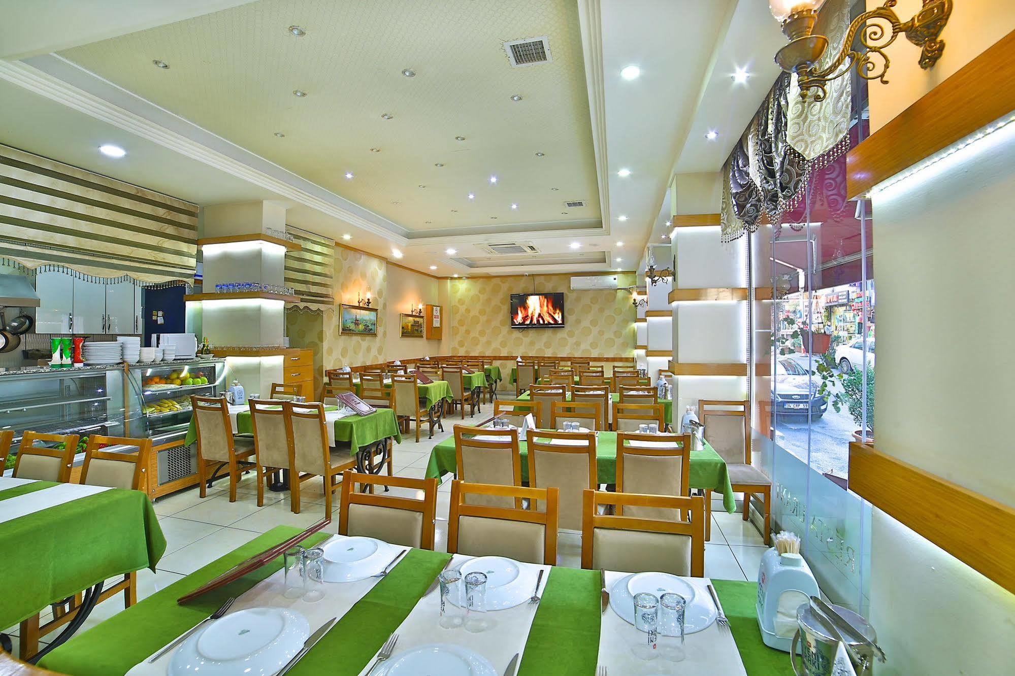 The Center Hotel Istambul Extérieur photo